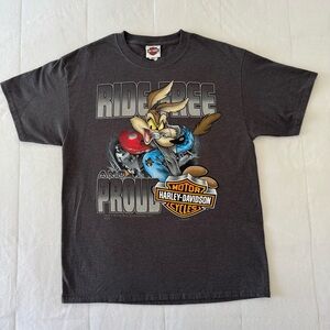 Vintage Harley Davidson Looney
Tunes Wile E Coyote And Tasmanian Devil T-Shirt L